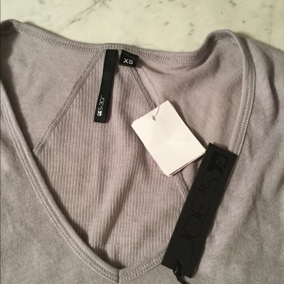 JOE’s Ribbed V-neck Long Sleeve T-shirt - Picture 4 of 5